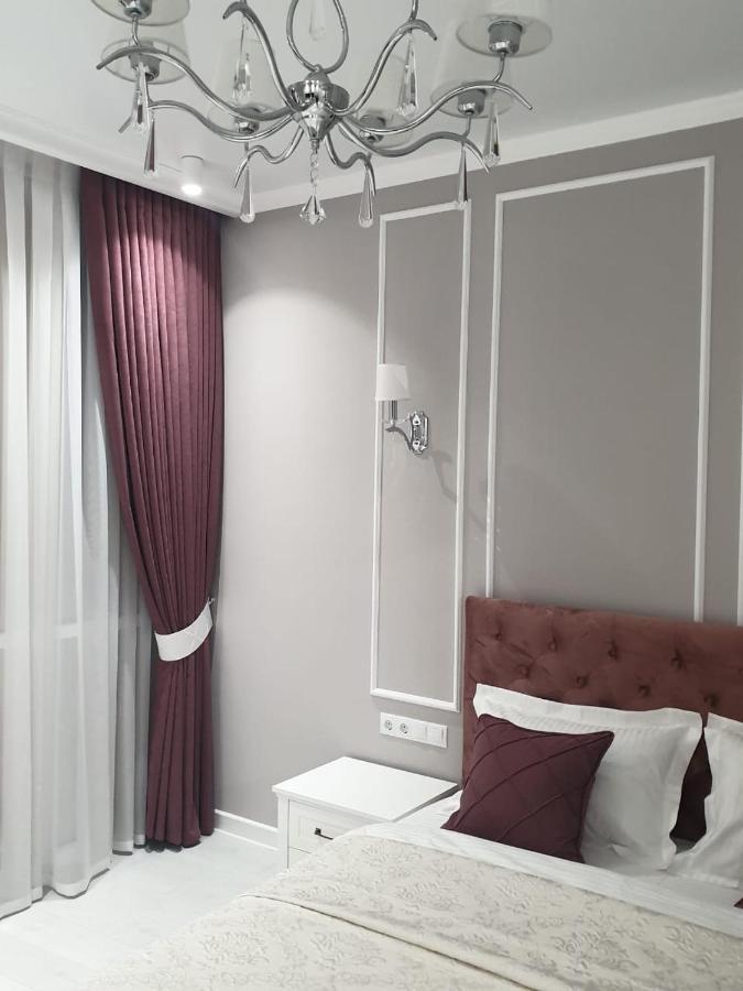 Sunny Apartments Near The Sea On Genuezskaya Odessa Luaran gambar