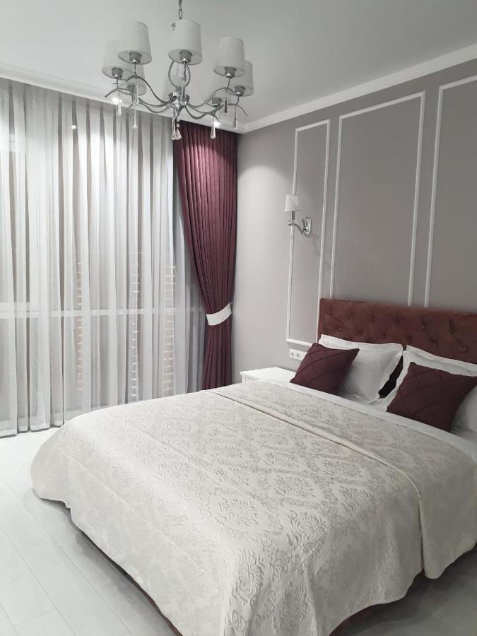 Sunny Apartments Near The Sea On Genuezskaya Odessa Luaran gambar
