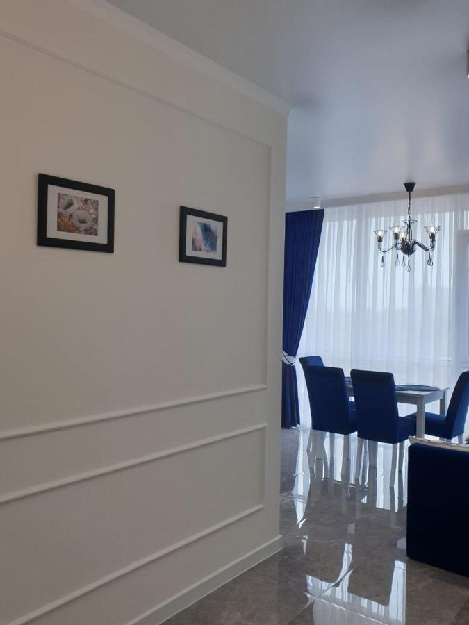 Sunny Apartments Near The Sea On Genuezskaya Odessa Luaran gambar